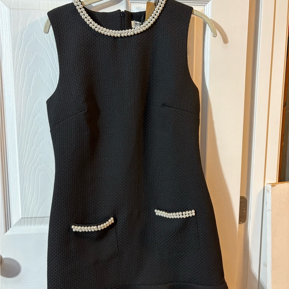 NWT Molly Bracken black and White Sheath Mini Dress